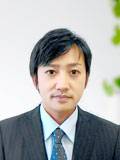 小東大介